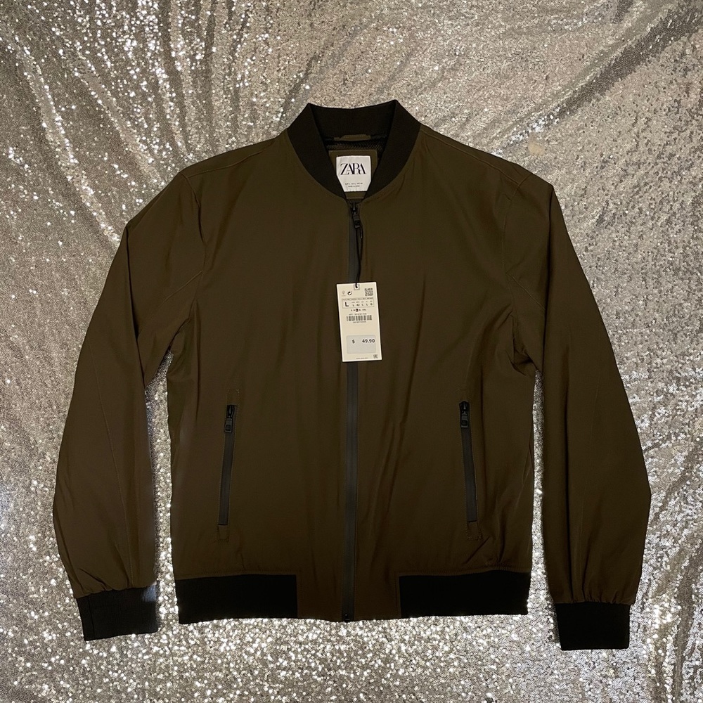 Zara lightweight Bomber Jacket Men’s Sz L NEW